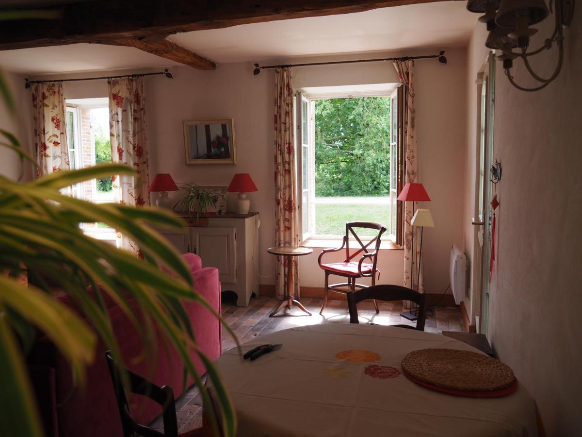 Chateau De Juvigny Екстериор снимка