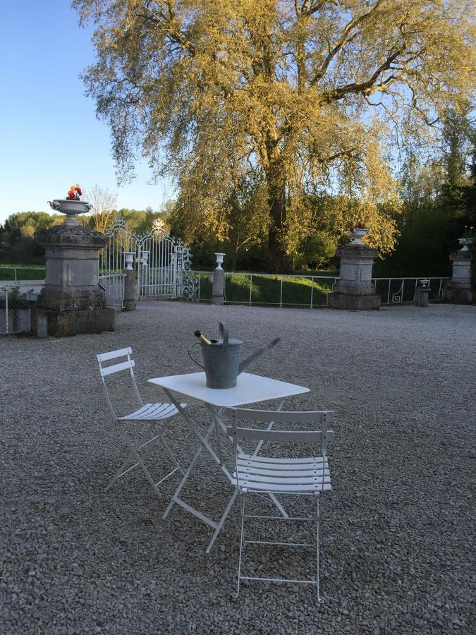 Chateau De Juvigny Екстериор снимка